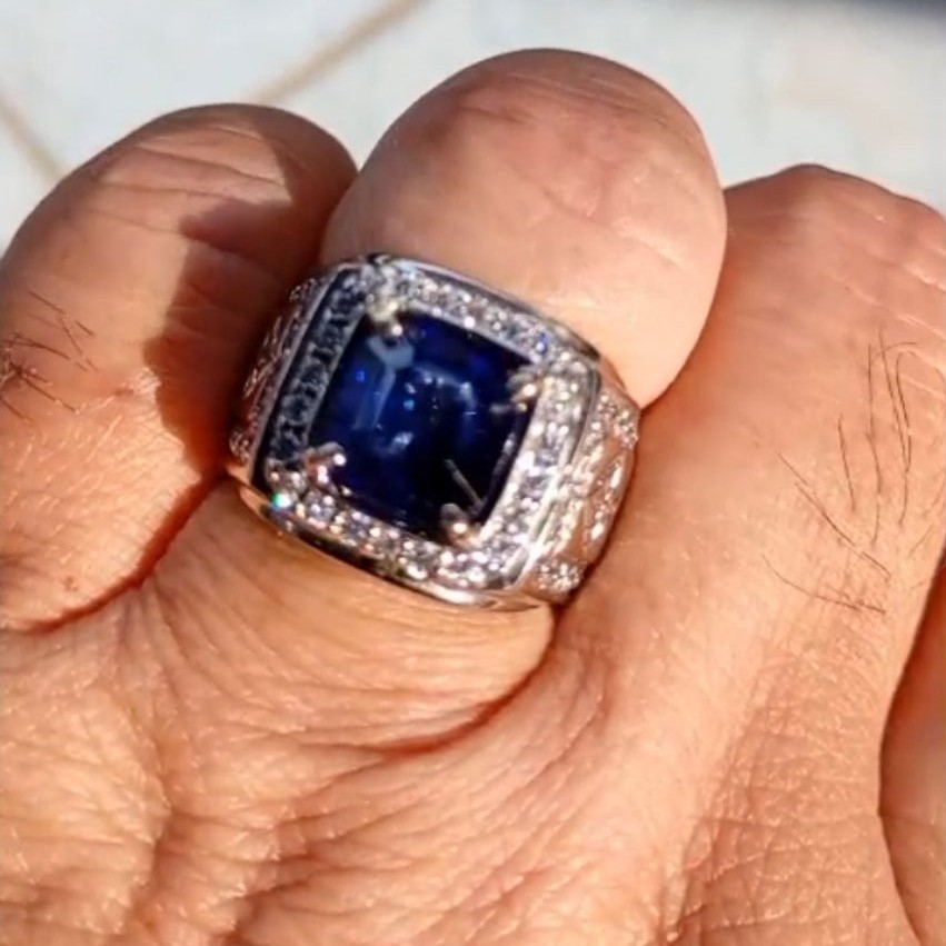 Royal blue sapphire Ceylon ring perak memo Big