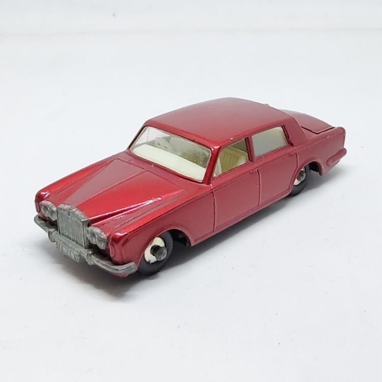 Vintage Matchbox Lesney England Rolls Royce silver shadow #24 Loose