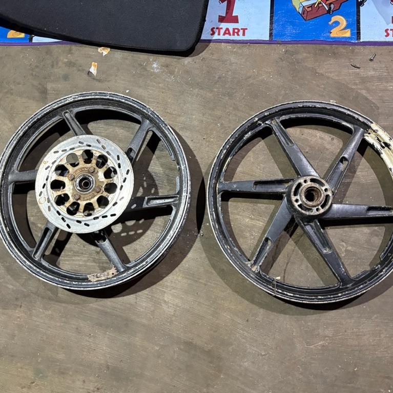 velg satria hiu/lumba original copotan