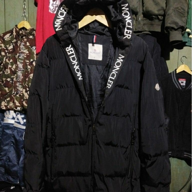 bulang moncler tapped