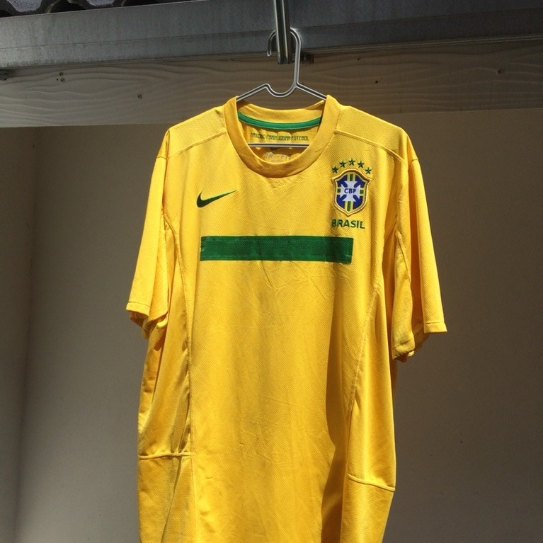 jersey brazil home 2011