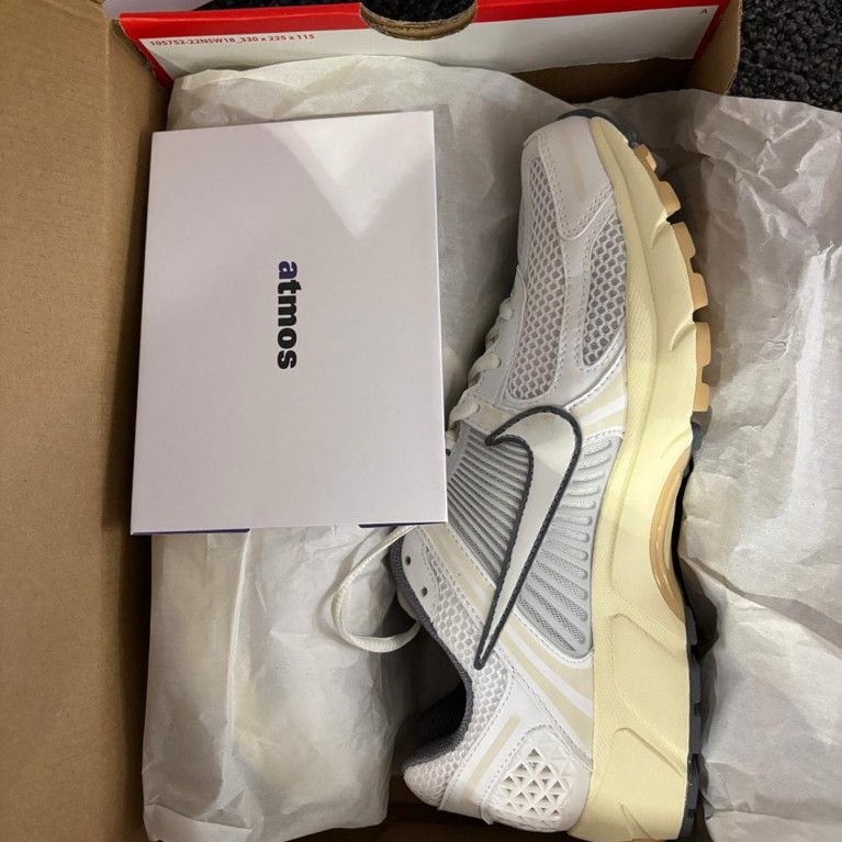 nike vomero 5 Original