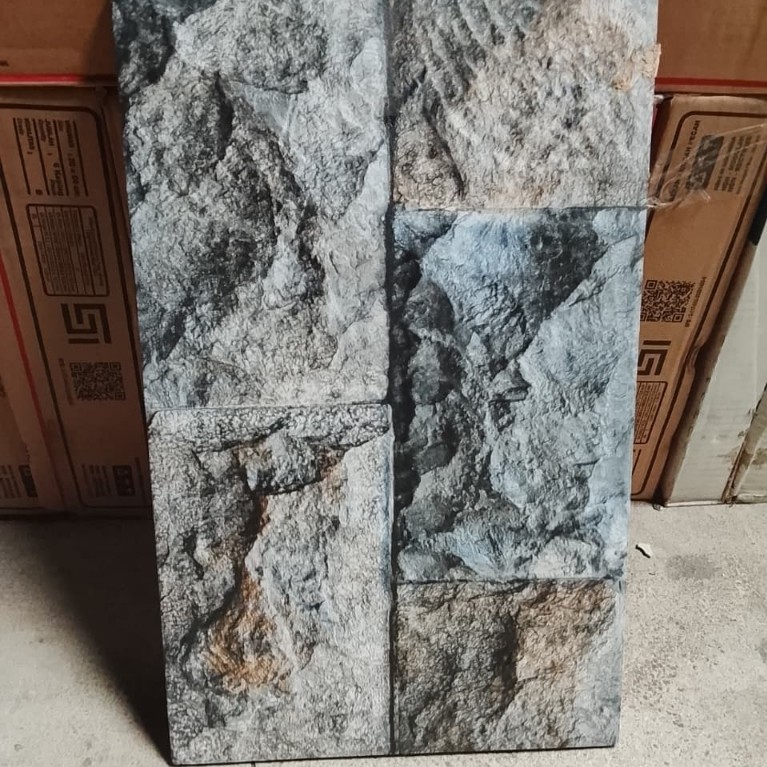 KERAMIK DINDING MOTIF BATU 25X40 NANTES GRAFIT KW1 LAGUNA