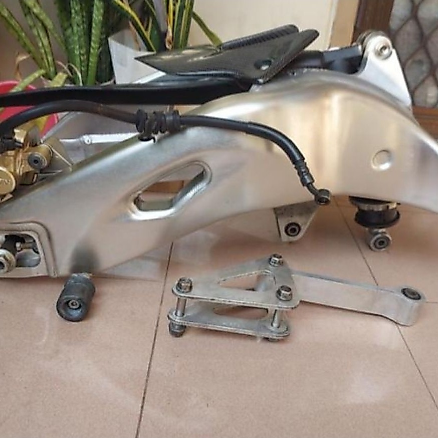 Swing Arm Honda CBR1000 Copotan Moge Cbt1000