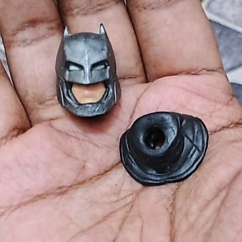 mezco batman armor kw head + neck