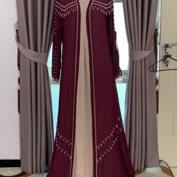 abaya nadeea/ nadeea/ abaya/ maroon/ abaya burgundy/ abaya merk