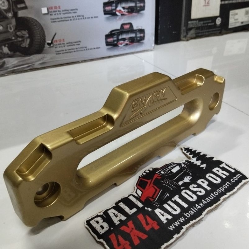 Fairlead Winch SHARK Gold Edition P30 x L11 cm - Aksesoris Mobil Offroad Standar 4x4 Heavy Duty - Gu