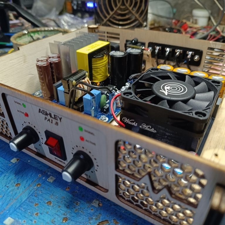 wuzhi audio zk-3002 stereo amplifier dilengkapi smps syaelend tech 10A 45v