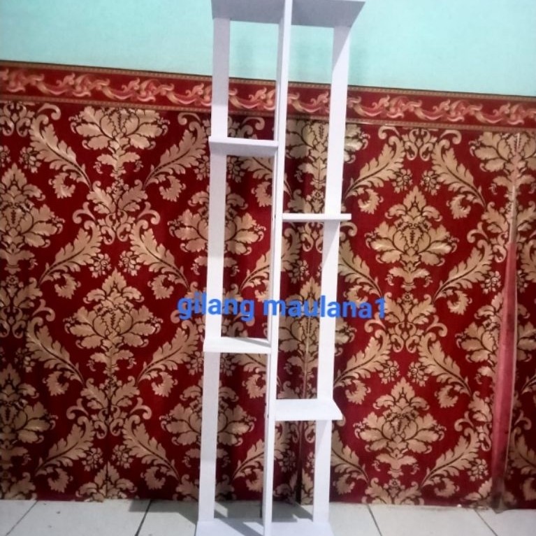 rak bunga sudut ruang tamu tinggi 120cm