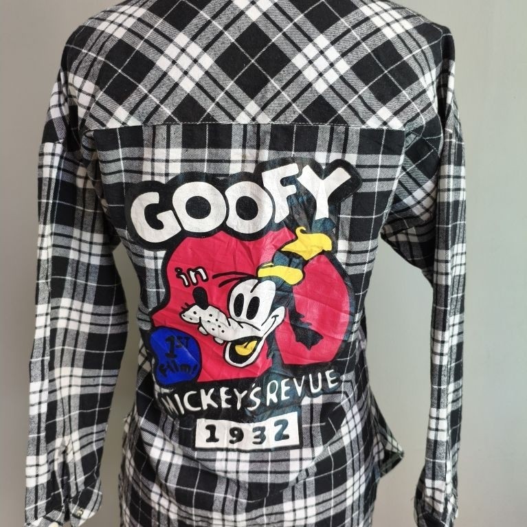 Kemeja Flannel Tebal Goofy