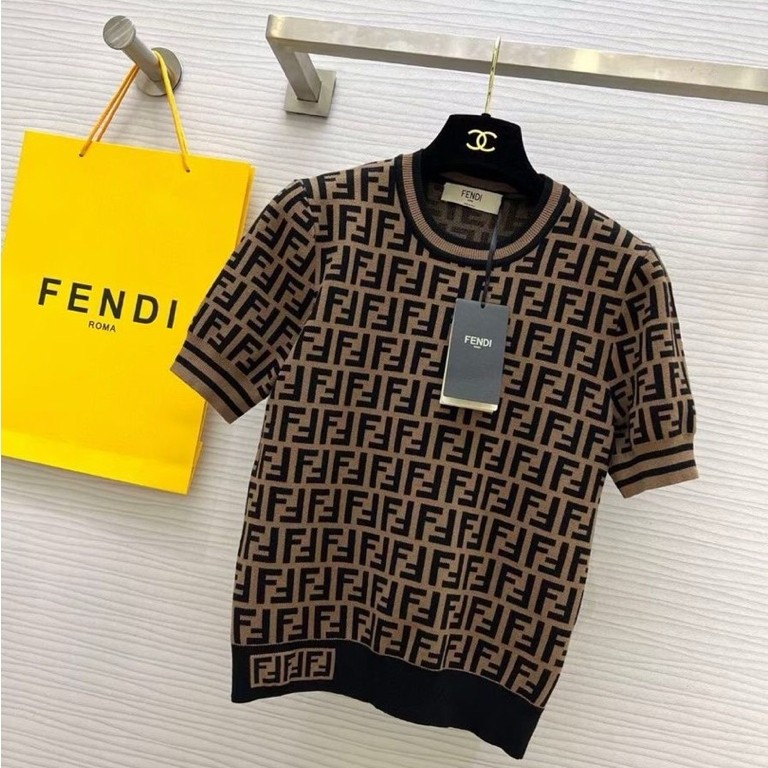 baju / kaos wanita FENDI (Original)