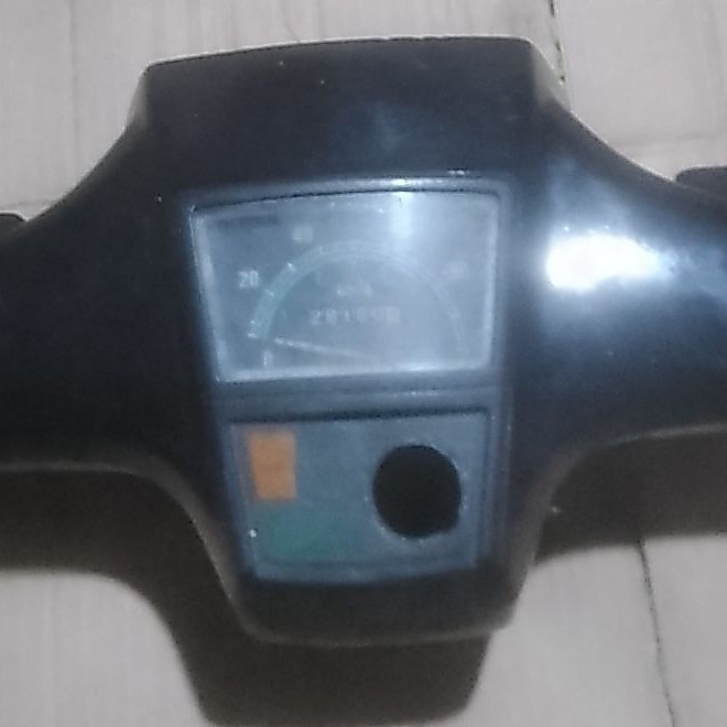 Batok kelapa atas bawah hitam+speedometer super cup 700/800 original second copotan