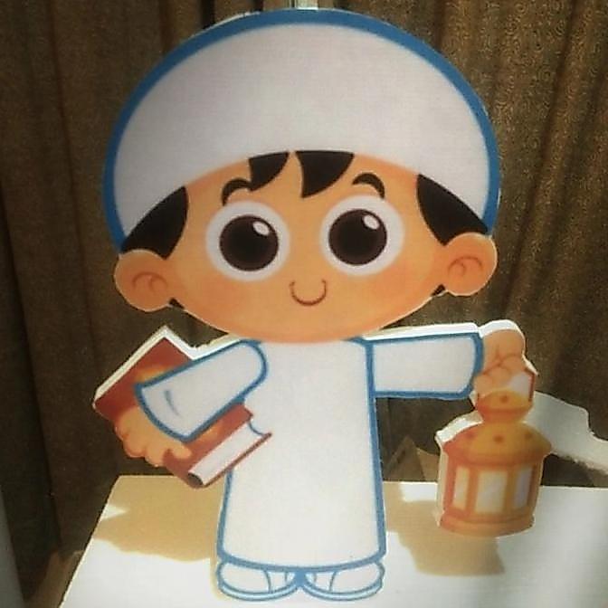 standing karakter styrofoam dekorasi 80 cm