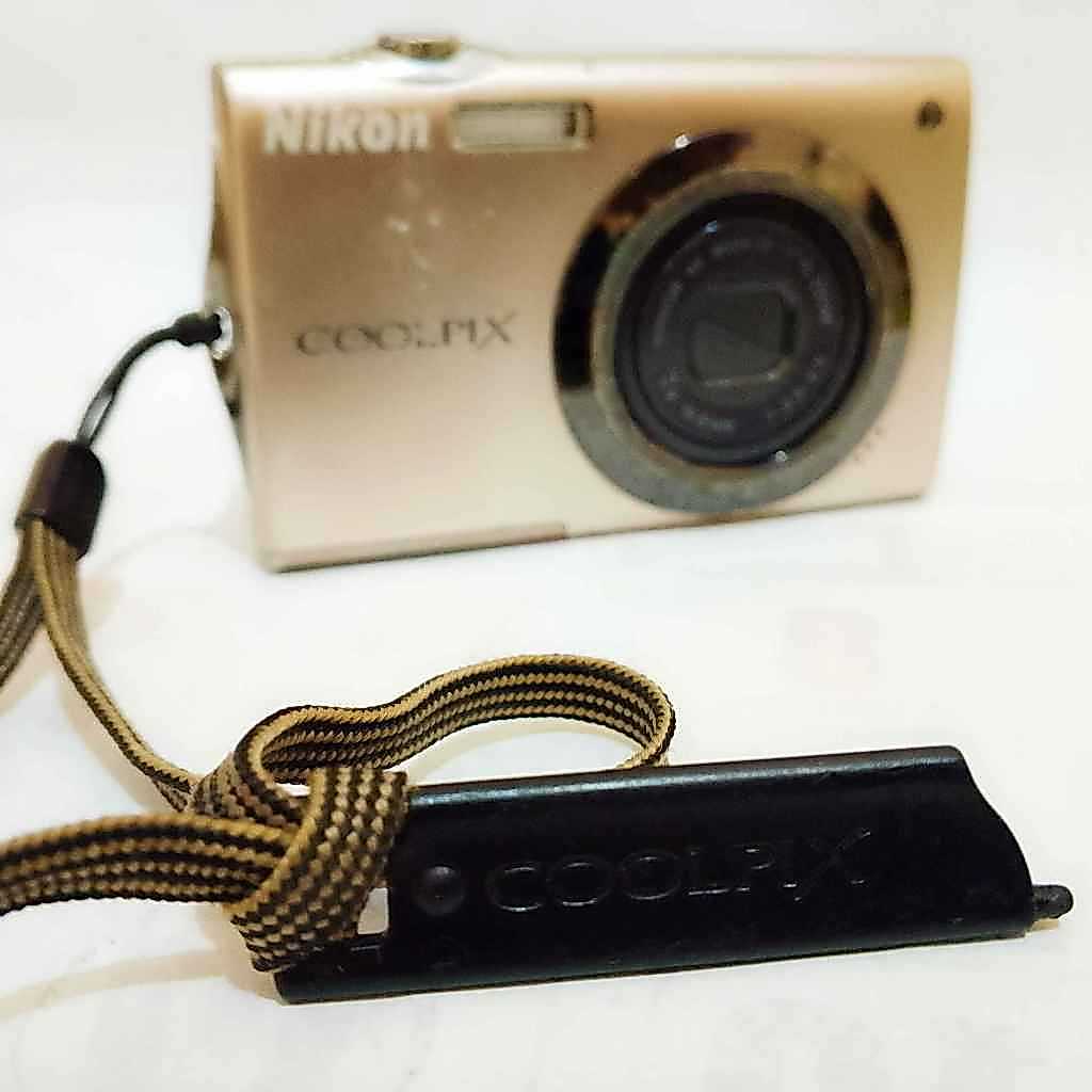 Nikon Coolpix S4000 ( Bekas ) - Kamera digital Vintage