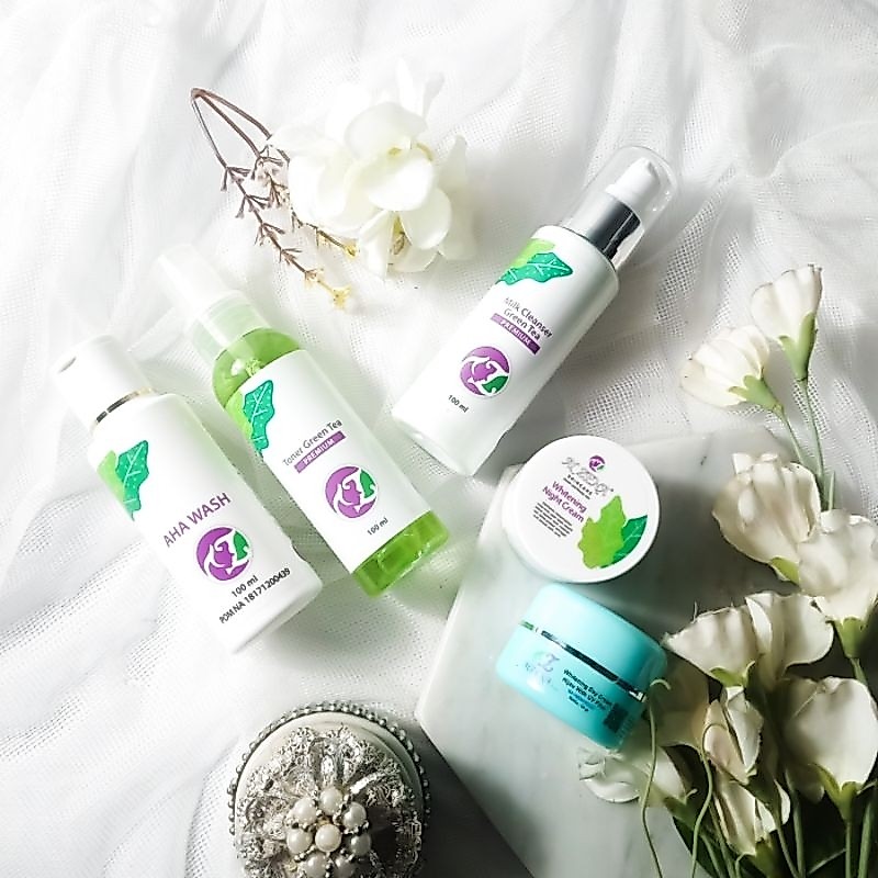 ALZENA Whitening Oily Series