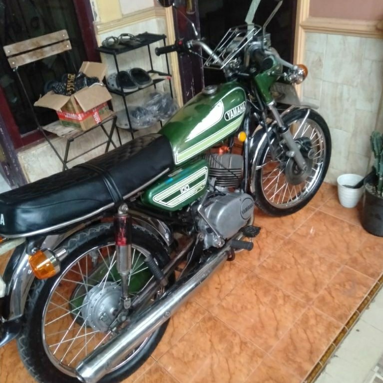 RS 100super yamaha