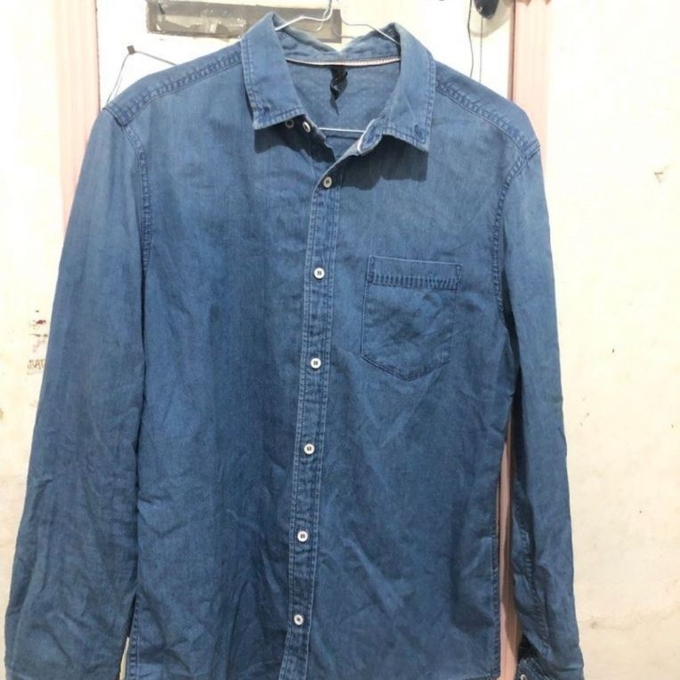 prelove kemeja levis wanita