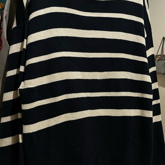 PRELOVED NUETA SWEATER