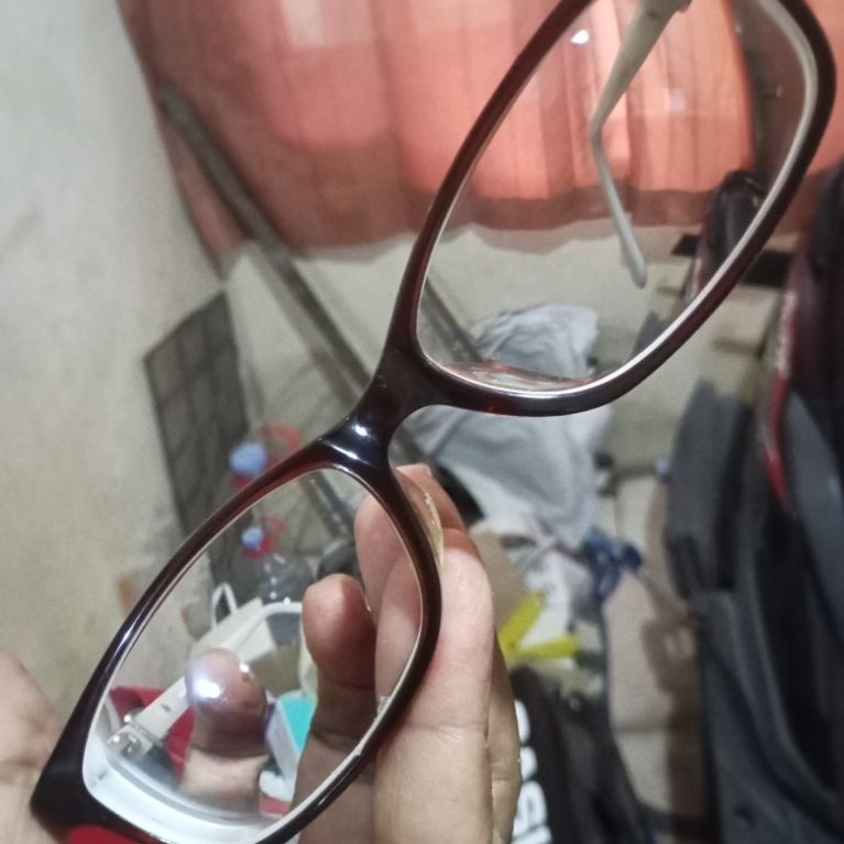 frame kacamata Wanita Levis original uk 135