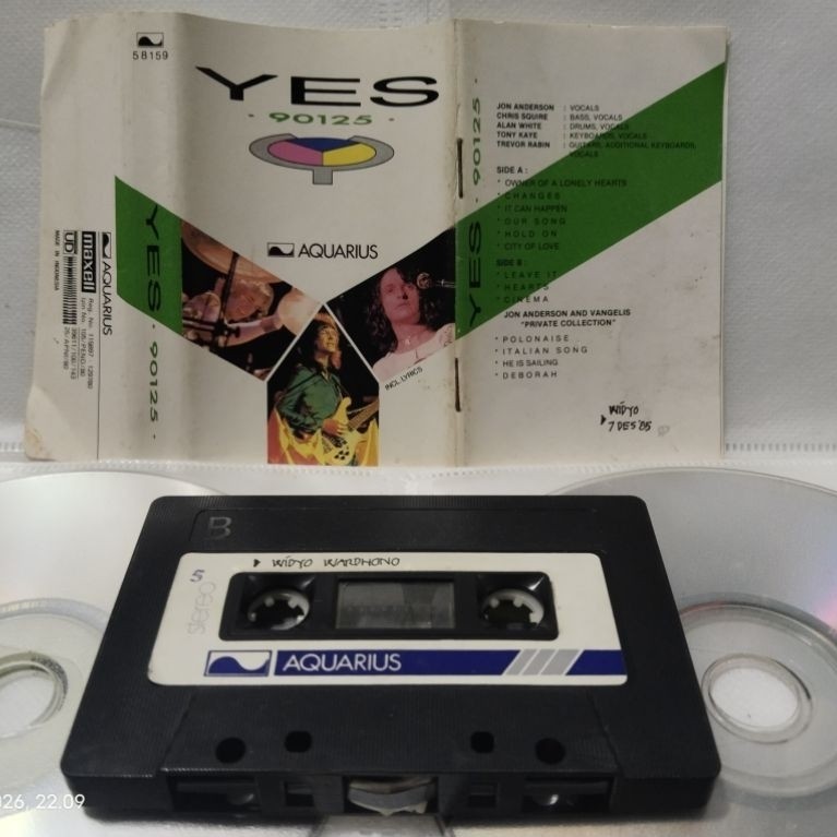 kaset pita YES 90125