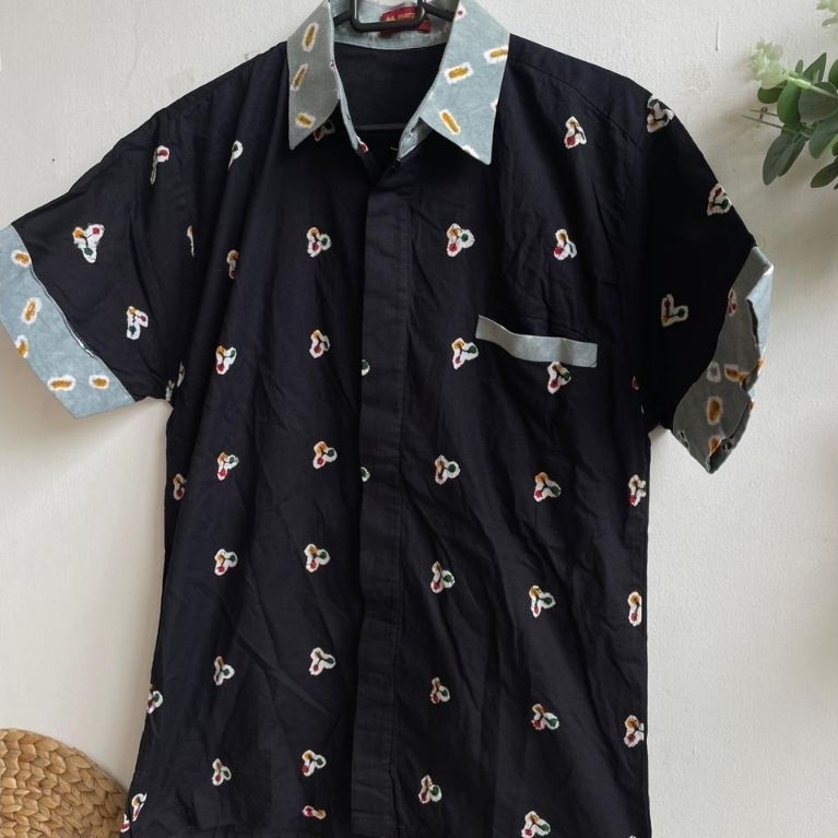 Kemaja batik jumputan pria (sarimbit) merek Margaria Preloves