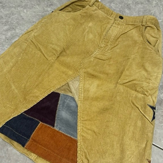 rok corduroy pendek