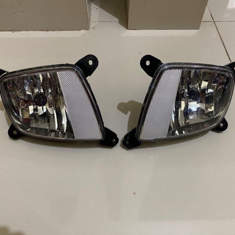 Lampu kabut foglamp kia pregio original