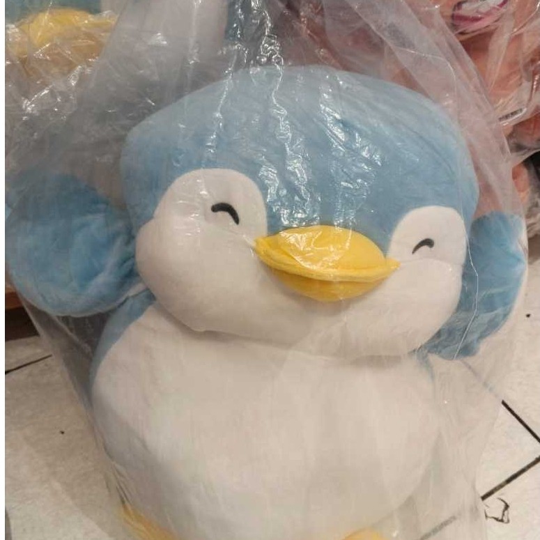 boneka pinguin miniso jumbo