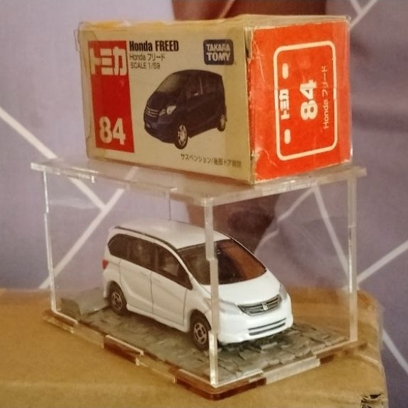 Diecast Honda Freed Asli Putih Takara Tomy