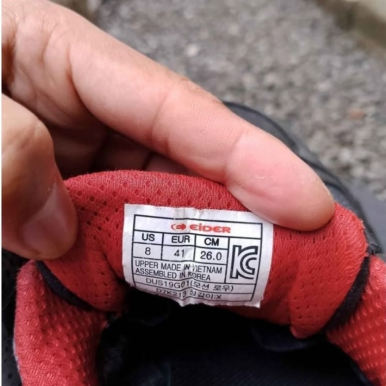 sepatu eider thrifting