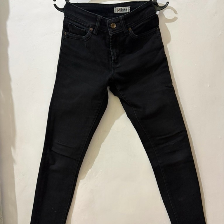 Preloved Jeans Lois Original Wanita