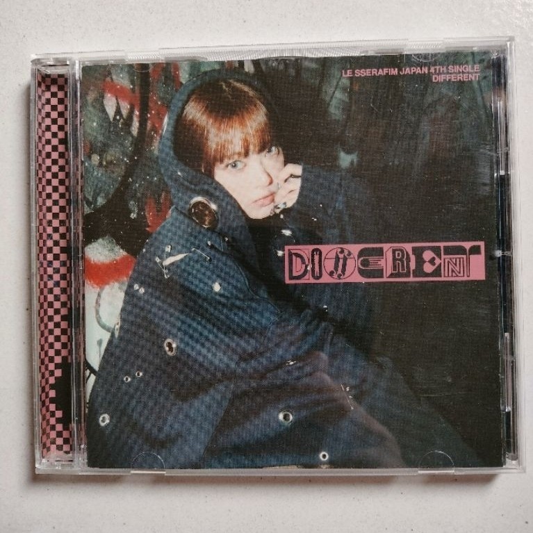 album only LE SSERAFIM Japan Different eunchae