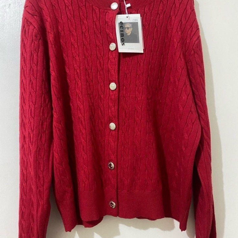 Preloved NEW Celie Cable knit Ecinos Cardigan Cherry