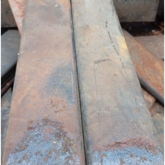 Besi baja per daun bekas mobil lebar 7 cm tebel 7 mm/6 mm ukuran custome