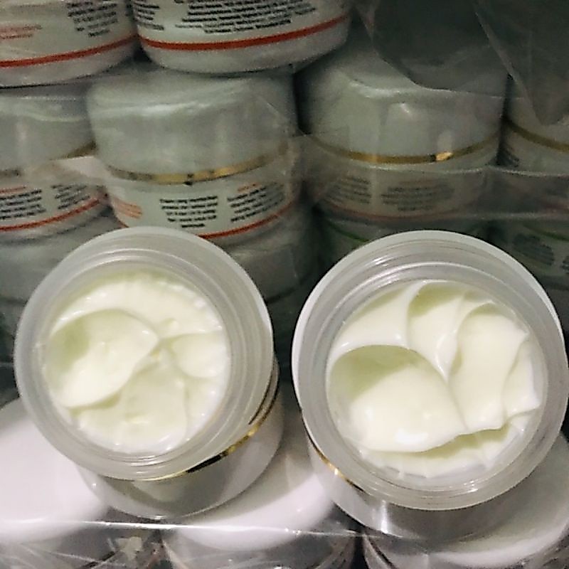 CHUSNA (BISA COD) FARMASI MALAM KITODERM