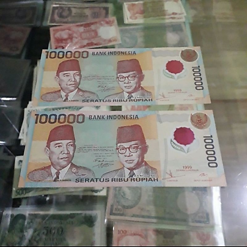 uang kuno 100000 polimer 1999 asli gress