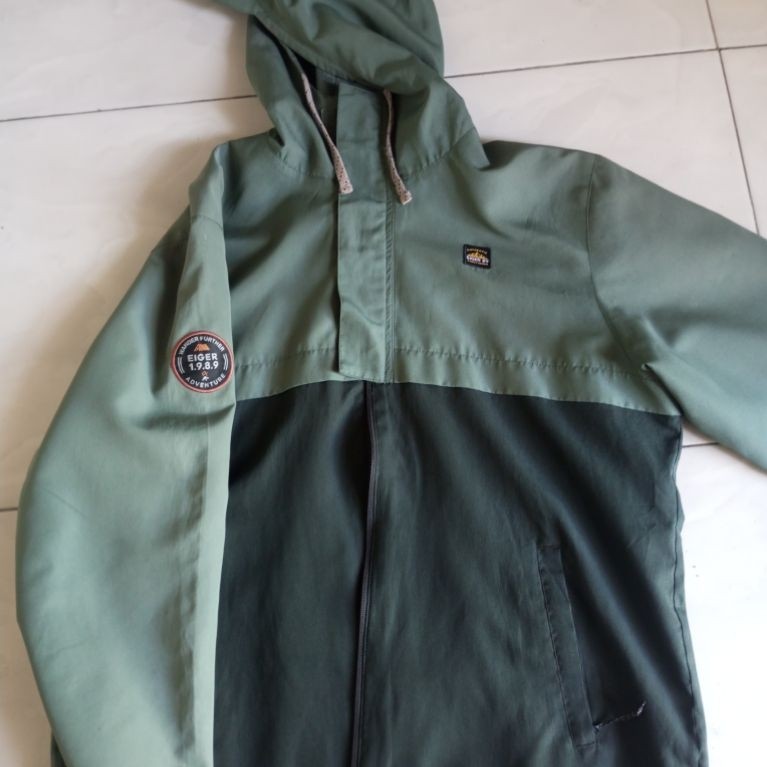 Jaket EIGER PEDRAUH BEKAS ORI uk L