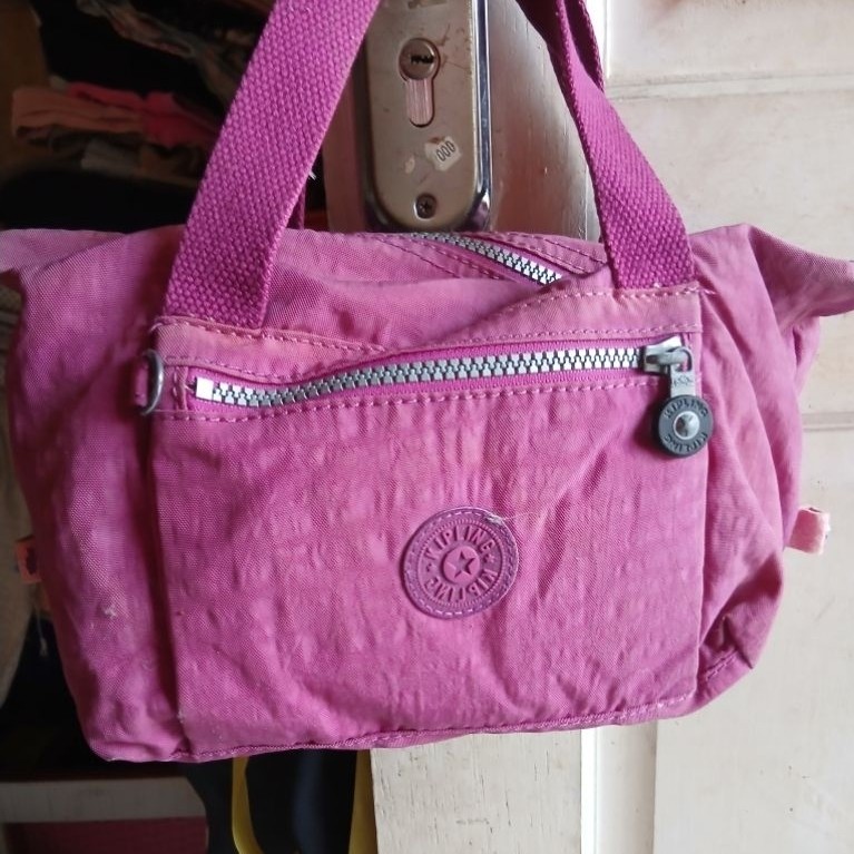 Tas nilon warna ungu muda, preloved