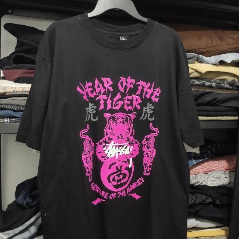Stussy tigers T shirt second