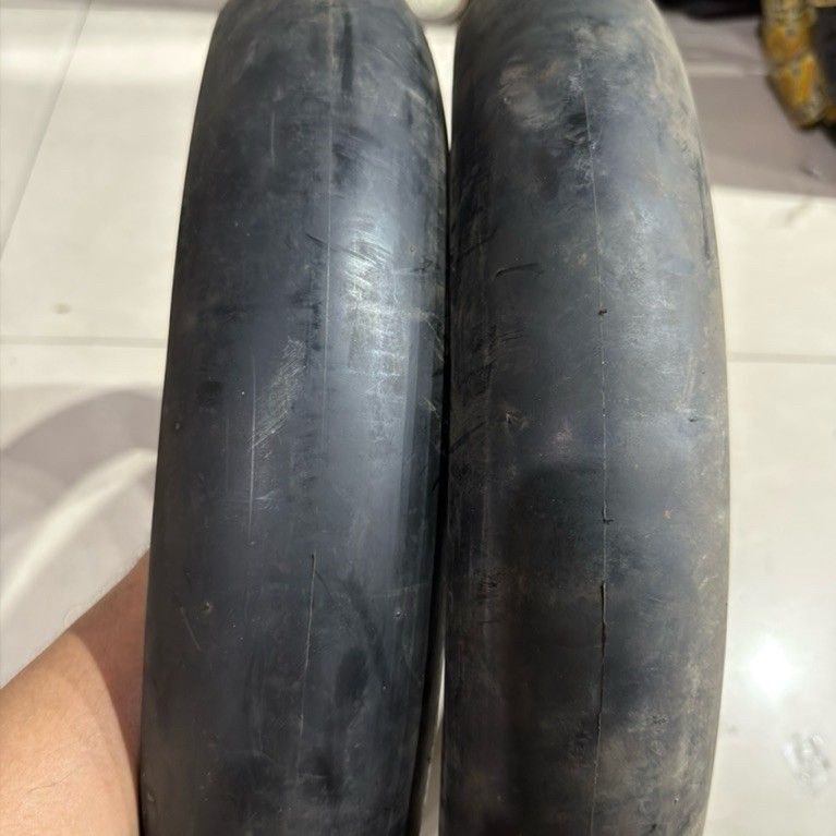 [OBRAL] BAN LUAR TUBETYPE RACING BLACKSTONE BAN RACE BOTAK 90/80-17 BLACKSTONE BAN BARU STOK LAMA