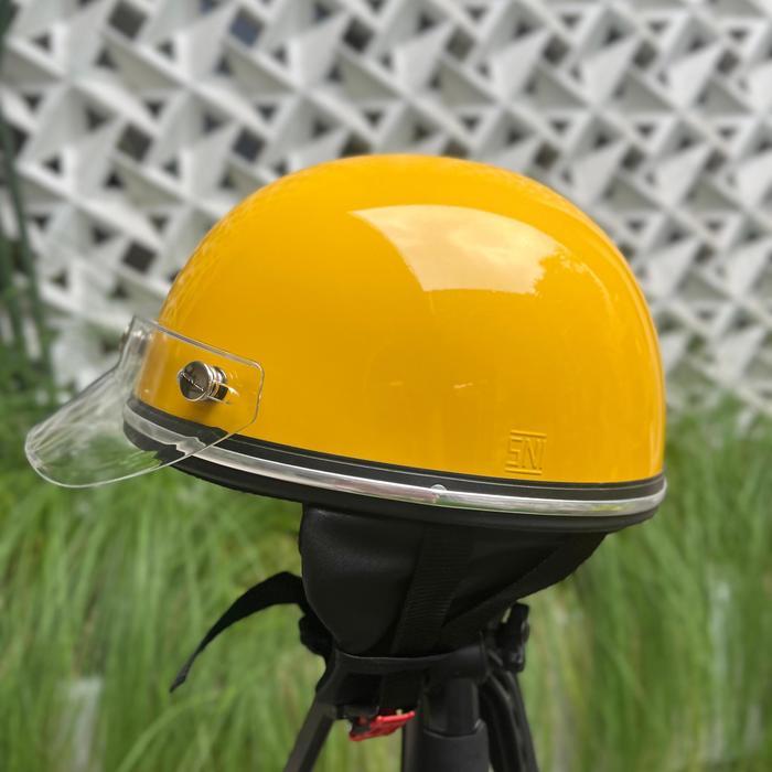 HELM CHIP SARMAN RETRO LISTCHROME WITH PET - Hitam Glossy, Pet Bening