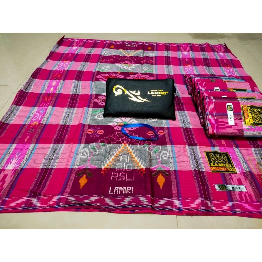 PROMO COD Sarung Lamiri S-90 MGT Original - Motif Songket Tumpal Warna Magenta