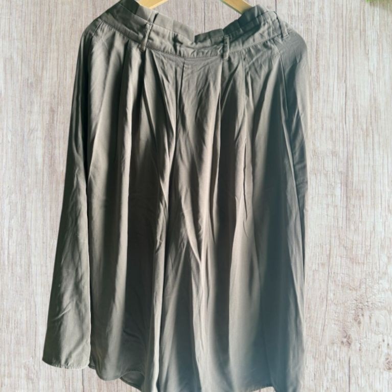 Lowrys Farm Celana Kulot Wanita Pinggang Karet Melar, Nyaman Dipakai Sehari-hari.