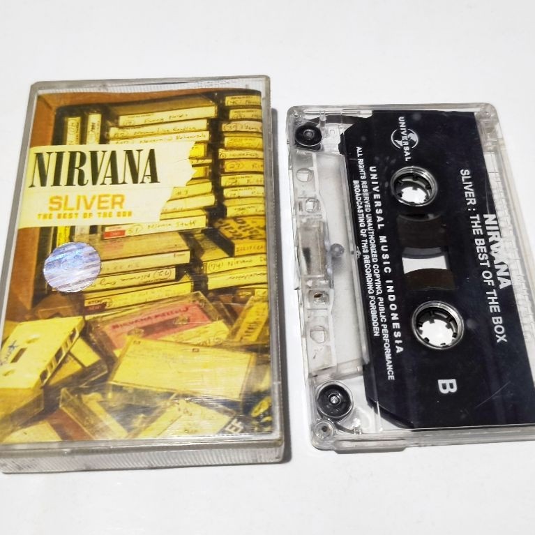 Kaset Nirvana Sliver The Best of the box