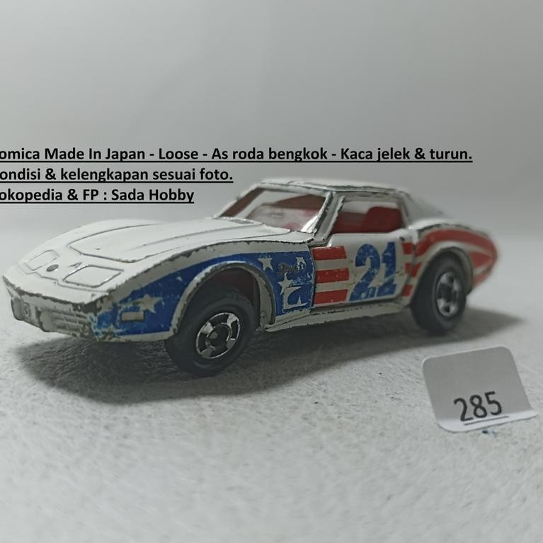 Vintage Tomica Foreign F21 Chevrolet Corvette Stingray Made in Japan JUNK