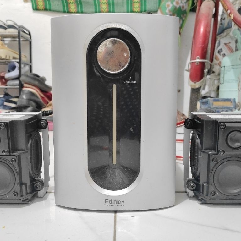 Speaker Copotan Harman Kardon Genie 2 combo subwoofer aktif edifier r323
