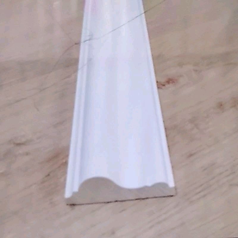 Lis moulding PVC 2,5cm