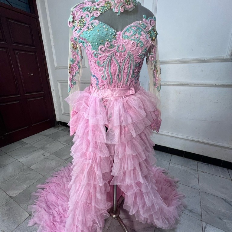 GAUN PENGANTIN GAUN PESTA SEKEN SECOND PRELOVED