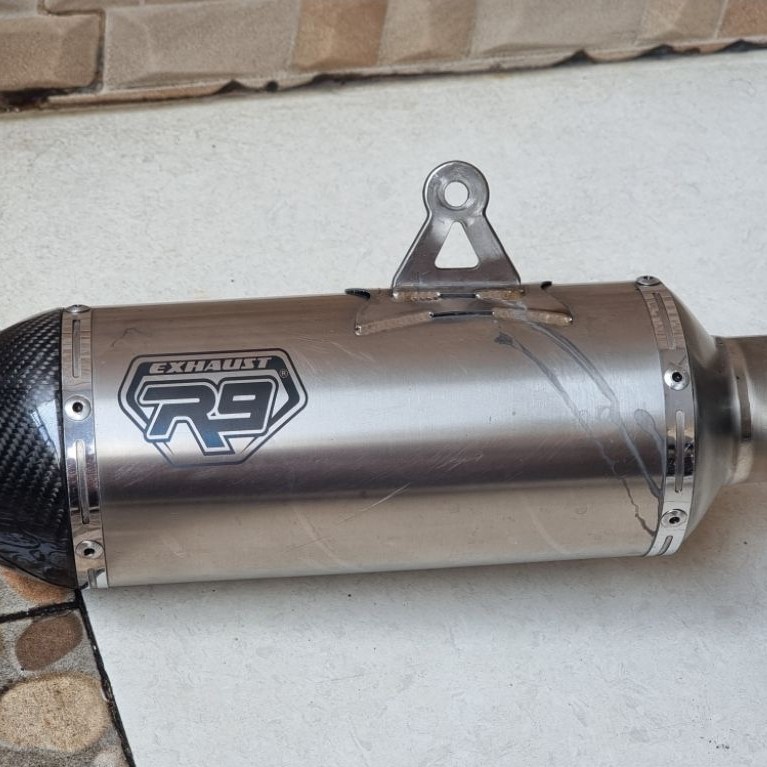 Knalpot R9 Titanium original special Request CBR250RR
