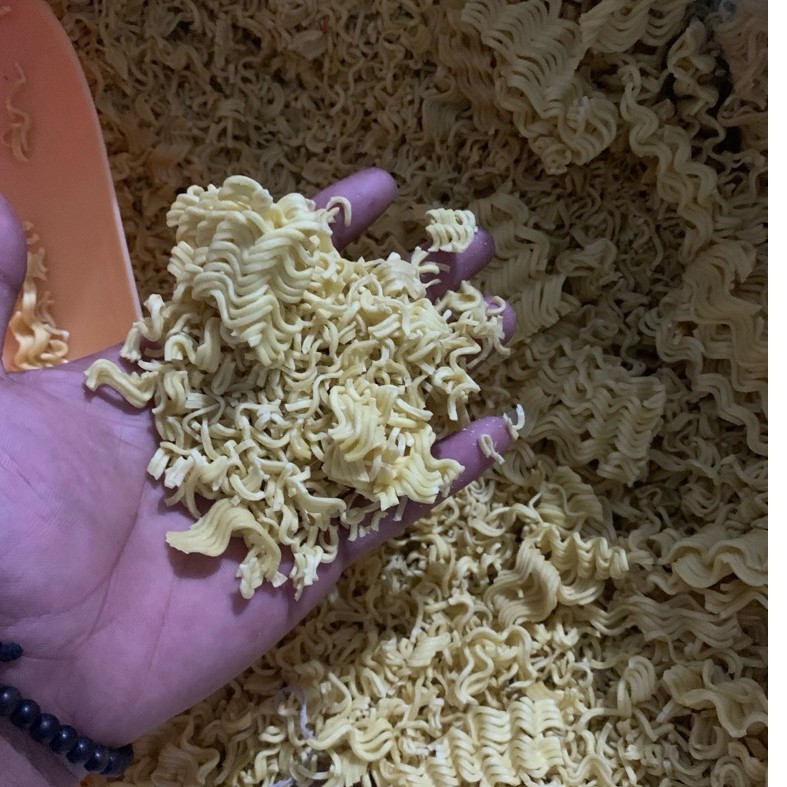 Mie BS Mie Rijek 1kg - Pakan Ternak Unggas Berkualitas